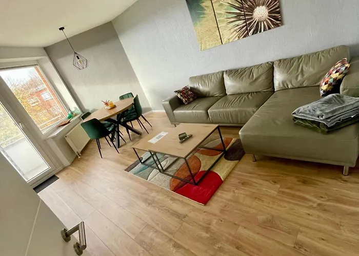 - Fuer Monteure Und Familien